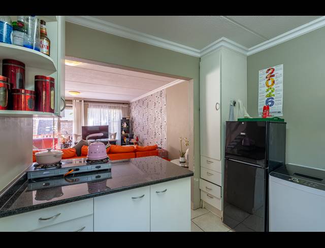 3 BEDROOM TOWNHOUSE FOR SALE IN BROADACRES